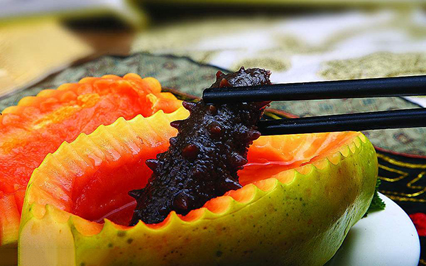 了解如何泡發(fā)干海參，海參的營(yíng)養(yǎng)價(jià)值不可小看